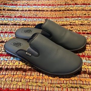 Mens’ Vans Mountain Mule Slippers